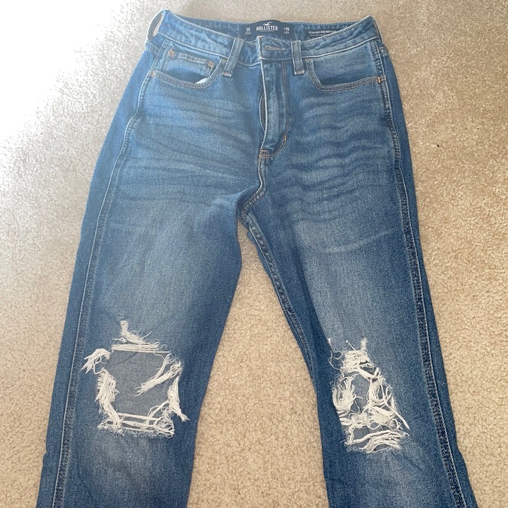 hollister ripped jeans